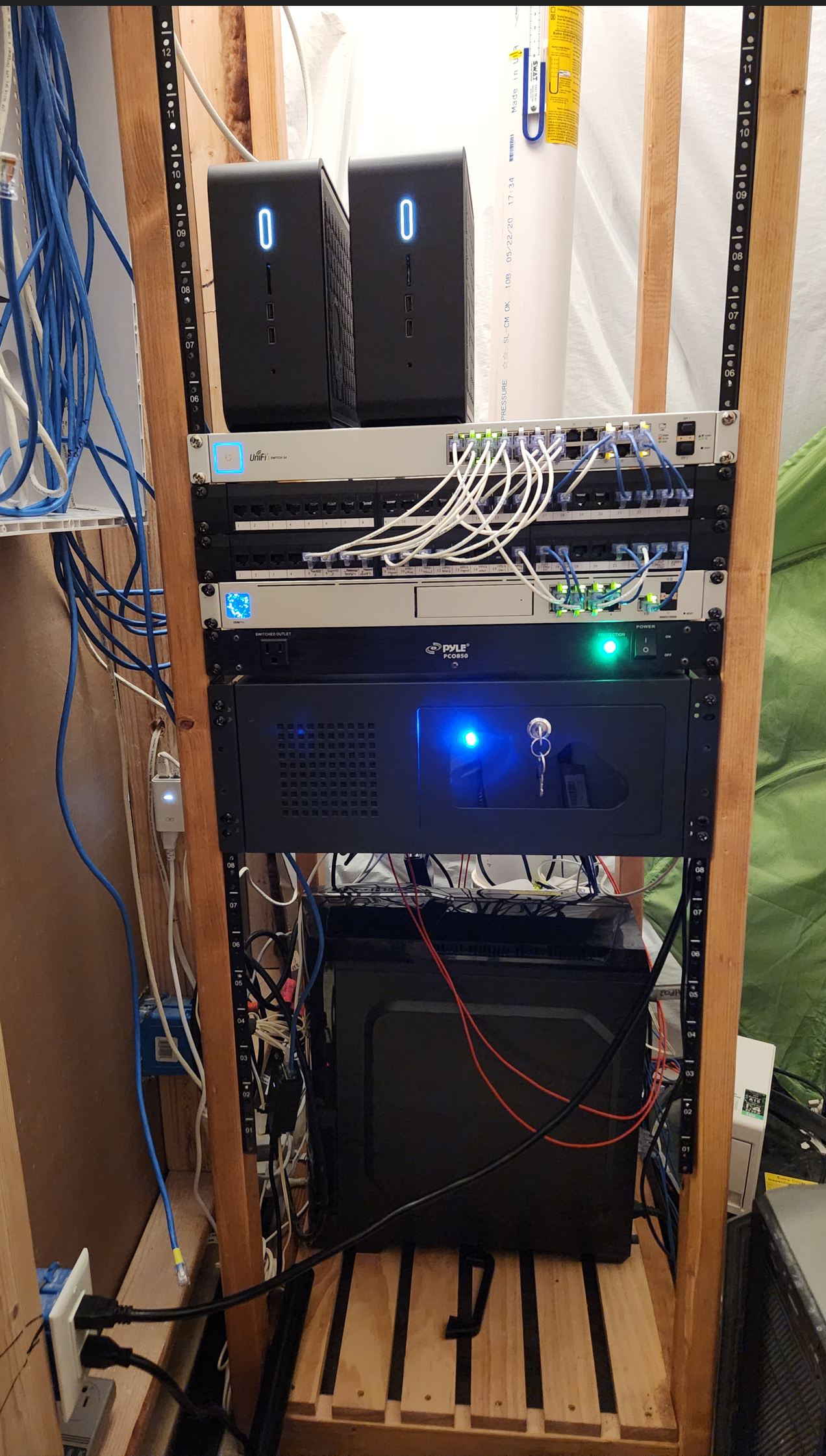 diy home server rack